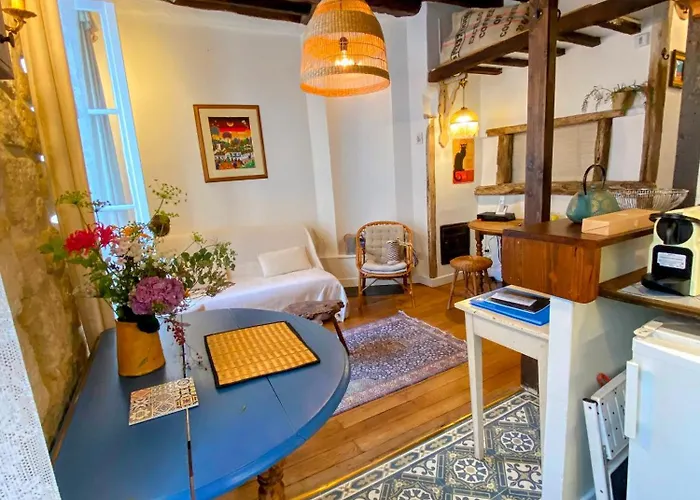 Apartment Montmartre Soulful Paris
