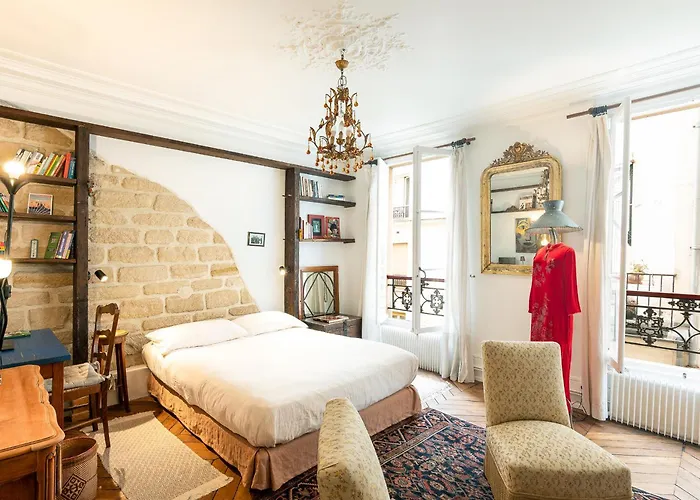 Apartment Montmartre Soulful Paris